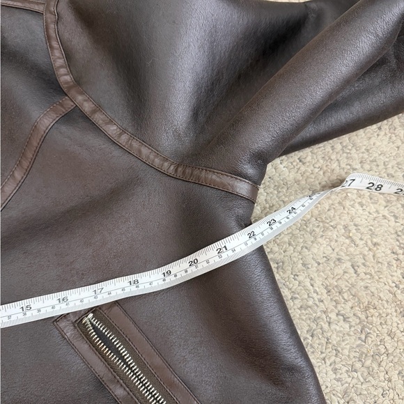 Forever 21 Faux Shearling Moto Jacket 1X Brown Cream Buckle - Picture 10 of 13